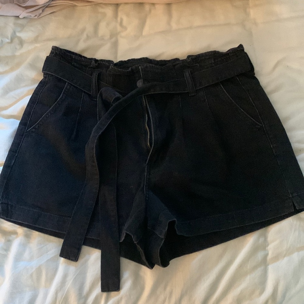 American Eagle black jean shorts